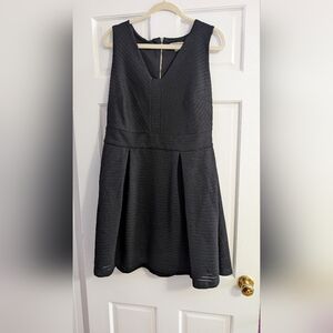 Jennifer Lopez Elegant Black Strapless Dress